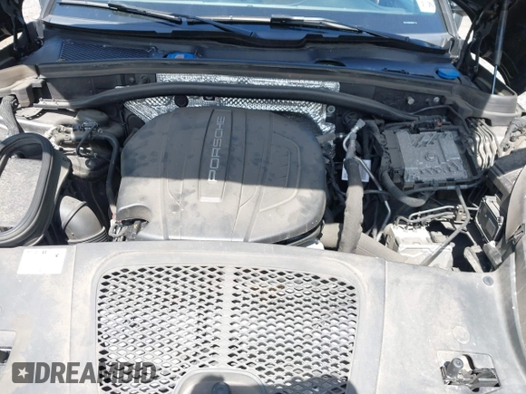 2021 Porsche Macan with VIN WP1AA2A56MLB09122, listed as a IAAI auction lot 42274986 with 70,794 mi miles and . Bid and sale history available at DreamBid. Image 10.