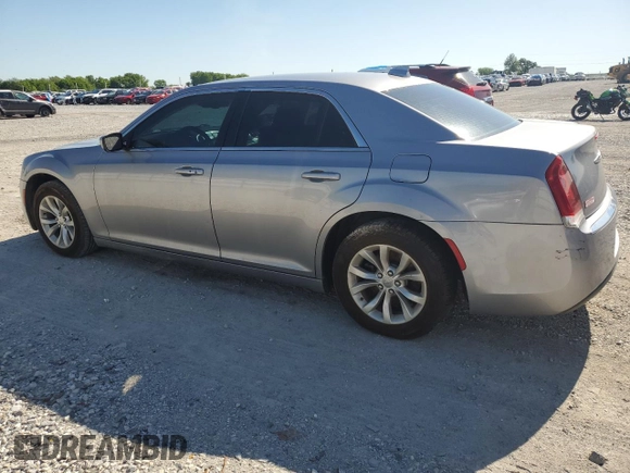 2015 Chrysler 300 Limited z VIN 2C3CCAAG5FH838054, wystawiony jako Copart lot #55480325 z przebiegiem 171 058 mil mil oraz Szkoda całkowita • Salvage title. Historia ofert i sprzedaży dostępna na DreamBid. Obrazek 2.
