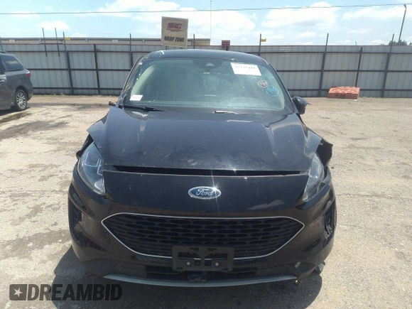 2020 Ford Escape SE with VIN 1FMCU0G61LUB77189, listed as a IAAI auction lot 42223410 with 101,407 mi miles and . Bid and sale history available at DreamBid. Image 12.