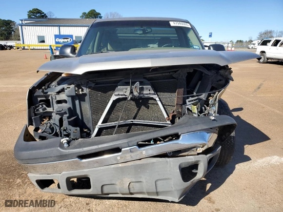 2003 Chevrolet Silverado 1500 with VIN 1GCEC14X73Z345682, listed as a Copart auction lot 47940005 with 143,881 mi miles and Salvage Title. Bid and sale history available at carsss.com. Image 5.