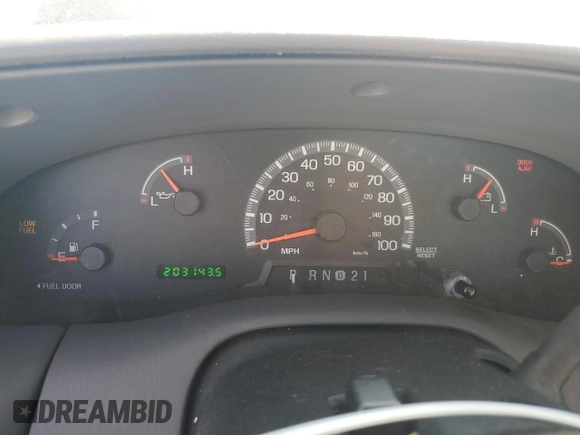 2000 Ford F-150 XL with VIN 1FTRF18W9YNB95521, listed as a Copart auction lot 57720434 with 203,143 mi miles and Clean title. Bid and sale history available at DreamBid. Image 9.