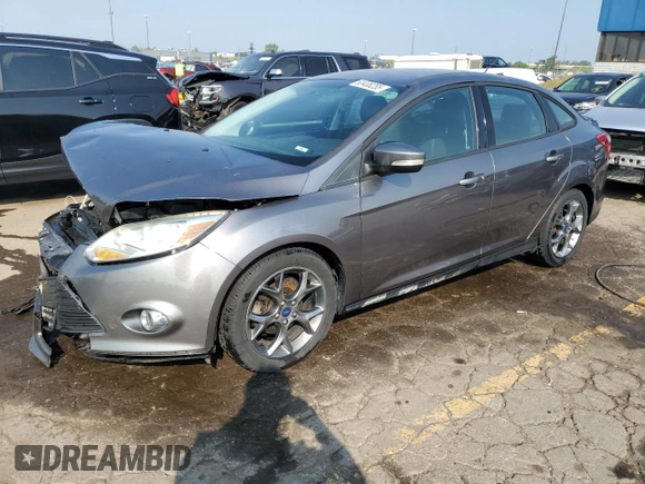 2013 Ford Focus SE with VIN 1FADP3F28DL333256, listed as a Copart auction lot 60438255 with 102,226 mi miles and Clean title. Bid and sale history available at DreamBid. Image 1.