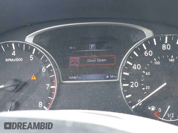 2017 Nissan Pathfinder Platinum with VIN 5N1DR2MN9HC601874, listed as a IAAI auction lot 42275736 with 169,467 mi miles and . Bid and sale history available at DreamBid. Image 7.