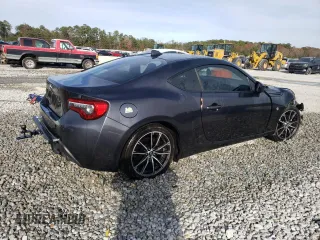 2017 Toyota 86 with VIN JF1ZNAA17H8706326, listed as a Copart auction lot 84821124 with 93,159 mi miles and Salvage Title. Bid and sale history available at carsss.com. Image 3.