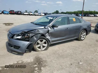 2013 Volkswagen Passat SE with VIN 1VWBH7A33DC133887, listed as a Copart auction lot 60172975 with 152,585 mi miles and Salvage title. Bid and sale history available at DreamBid. Image 1.
