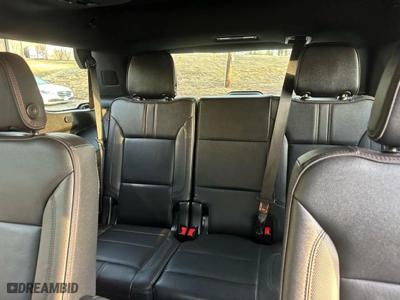 2021 Chevrolet Tahoe RST with VIN 1GNSKRKT4MR288841, listed as a Copart auction lot 42843595 with 89,982 mi miles and Clean Title. Bid and sale history available at carsss.com. Image 7.