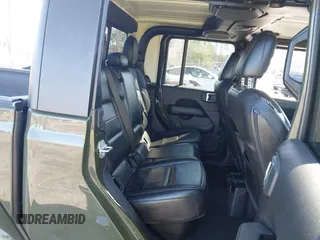 2022 Jeep Gladiator High Altitude with VIN 1C6HJTFG3NL141891, listed as a IAAI auction lot 41738578 with 38,133 mi miles and . Bid and sale history available at DreamBid. Image 8.