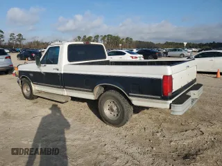 1995 Ford F-150 with VIN 1FTEF15H8SLA73997, listed as a Copart auction lot 44080955 with 189,389 mi miles and Clean Title. Bid and sale history available at carsss.com. Image 2.