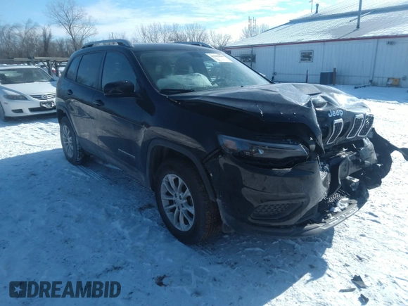 2020 Jeep Cherokee Latitude with VIN 1C4PJMCB8LD560412, listed as a IAAI auction lot 41235399 with 68,473 mi miles. Bid and sale history available at carsss.com. Image 1.