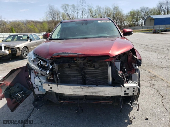 2018 Toyota Highlander SE with VIN 5TDJZRFH9JS551893, listed as a Copart auction lot 52617235 with 82,165 mi miles and Salvage Title. Bid and sale history available at carsss.com. Image 5.