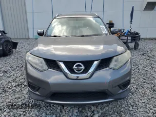 2015 Nissan Rogue SV with VIN KNMAT2MT9FP525943, listed as a Copart auction lot 55099095 with 207,145 mi miles and Salvage Title. Bid and sale history available at carsss.com. Image 5.