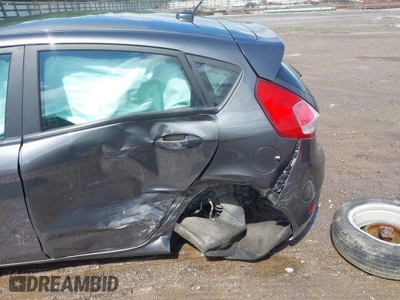2019 Ford Fiesta SE z VIN 3FADP4EJ9KM125252, wystawiony jako IAAI lot #42221622 z przebiegiem 57 366 mil mil oraz . Historia ofert i sprzedaży dostępna na DreamBid. Obrazek 6.