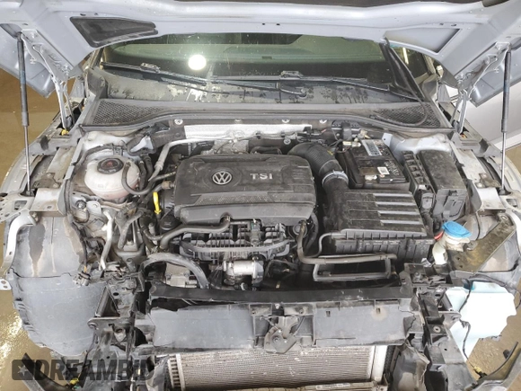 2019 Volkswagen Arteon SEL Premium R-Line z VIN WVWTR7AN8KE006284, wystawiony jako Copart lot #72329094 z przebiegiem 79 689 mil mil oraz Szkoda całkowita • Salvage title. Historia ofert i sprzedaży dostępna na DreamBid. Obrazek 11.