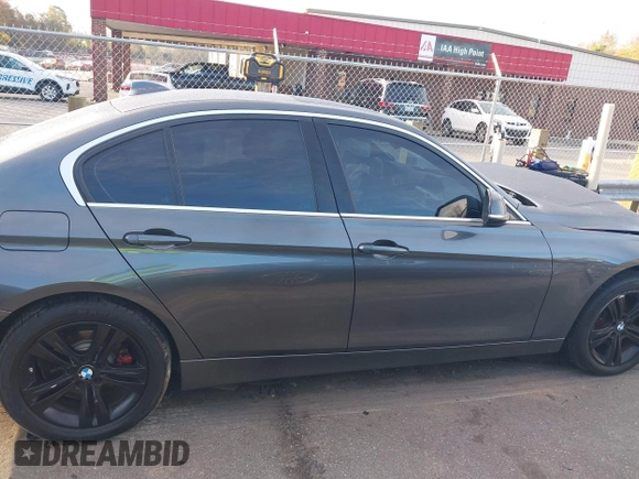 2017 BMW 3 Series 330i with VIN WBA8B9G30HNU53208, listed as a IAAI auction lot 40834514 with 73,119 mi miles. Bid and sale history available at carsss.com. Image 13.