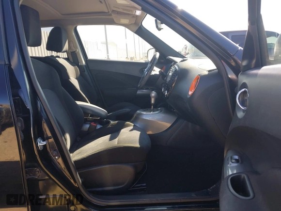 2015 Nissan Juke S with VIN JN8AF5MR0FT507629, listed as a IAAI auction lot 41803866 with 80,207 mi miles. Bid and sale history available at carsss.com. Image 5.