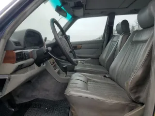 1987 Mercedes-Benz 300 SDL с VIN WDBCB25D2HA286498, выставлен на аукционе Copart как лот 60260155 с пробегом 204 366 миль миль и Чистый • Clean title. История ставок и продаж доступна на DreamBid. Изображение 7.