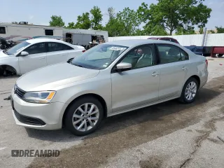 2011 Volkswagen Jetta SE с VIN 3VWDX7AJ7BM387480, выставлен на аукционе Copart как лот 55846375 с пробегом 182 669 миль миль и Чистый • Clean title. История ставок и продаж доступна на DreamBid. Изображение 1.