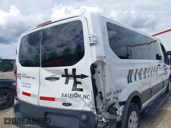 2015 Ford Transit XL с VIN 1FBZX2ZM8FKB22790, выставлен на аукционе IAAI как лот 42282338 с пробегом 617 939 миль миль и . История ставок и продаж доступна на DreamBid. Изображение 6.