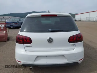 2013 Volkswagen Golf TDI с VIN WVWDM7AJXDW135902, выставлен на аукционе IAAI как лот 40194204 с пробегом 80 523 миль миль и . История ставок и продаж доступна на DreamBid. Изображение 16.