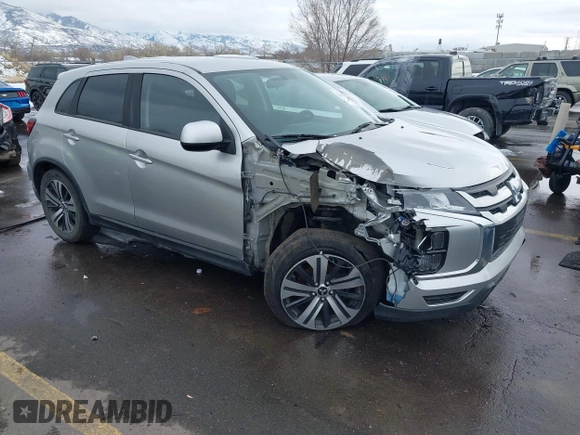 2020 Mitsubishi Outlander Sport ES 2.0 with VIN JA4AR3AU7LU024588, listed as a IAAI auction lot 41591589 with 117,495 mi miles. Bid and sale history available at carsss.com. Image 1.