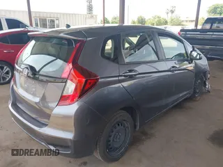 2020 Honda Fit LX z VIN 3HGGK5H42LM728368, wystawiony jako IAAI lot #42271576 z przebiegiem 266 363 mil mil oraz . Historia ofert i sprzedaży dostępna na DreamBid. Obrazek 4.