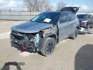 2018 Jeep Compass Trailhawk with VIN 3C4NJDDB6JT501744, listed as a IAAI auction lot 41727027 with 68,410 mi miles and . Bid and sale history available at carsss.com. Image 2.