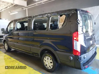 2020 Ford Transit Passenger XL with VIN 1FBAX2Y82LKA22651, listed as a Copart auction lot 52581575 with 33,895 mi miles and Clean title. Bid and sale history available at DreamBid. Image 2.