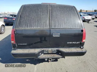 2000 Chevrolet Tahoe Limited with VIN 1GNEC13R7YR221297, listed as a Copart auction lot 75504254 with 246,714 mi miles and Clean Title. Bid and sale history available at carsss.com. Image 6.