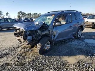 2006 Toyota RAV4 with VIN JTMBK35V065011522, listed as a Copart auction lot 84474234 with 132,896 mi miles and Salvage Title. Bid and sale history available at carsss.com. Image 1.