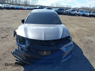 2023 Acura TLX w/A-Spec Package z VIN 19UUB5F54PA001072, wystawiony jako IAAI lot #41695592 z przebiegiem 17 218 mil mil oraz . Historia ofert i sprzedaży dostępna na DreamBid. Obrazek 11.