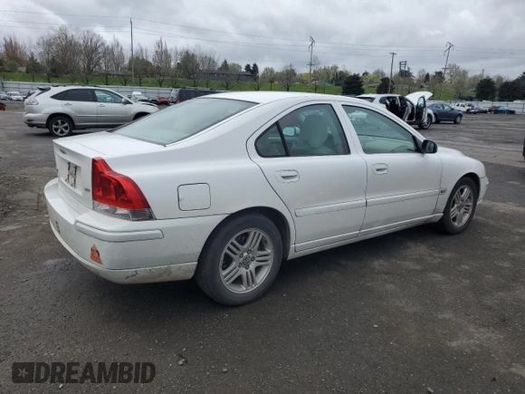 2005 Volvo S60 с VIN YV1RS592652462152, выставлен на аукционе Copart как лот 51055495 с пробегом 117 631 миль миль и Списание • Salvage title. История ставок и продаж доступна на DreamBid. Изображение 3.