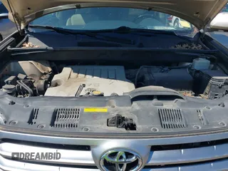 2011 Toyota Highlander Limited with VIN 5TDDK3EH8BS086668, listed as a IAAI auction lot 42071099 with 217,504 mi miles and . Bid and sale history available at DreamBid. Image 10.