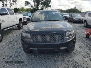 2015 Jeep Grand Cherokee Altitude with VIN 1C4RJEAGXFC131585, listed as a Copart auction lot 55092315 with 182,204 mi miles and Clean Title. Bid and sale history available at carsss.com. Image 5.