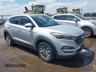 2016 Hyundai Tucson Sport with VIN KM8J33A25GU233478, listed as a IAAI auction lot 42109517 with 81,039 mi miles. Bid and sale history available at carsss.com. Image 1.