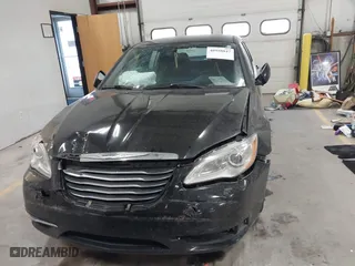 2014 Chrysler 200 LX with VIN 1C3CCBAB8EN205774, listed as a IAAI auction lot 40958847 with 156,077 mi miles. Bid and sale history available at carsss.com. Image 12.