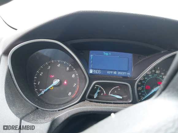 2012 Ford Focus SE with VIN 1FAHP3K23CL445128, listed as a IAAI auction lot 42019834 with 201,371 mi miles. Bid and sale history available at carsss.com. Image 7.