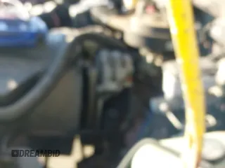 1994 Chevrolet Silverado 1500 z VIN 1GCDC14Z6RZ189558, wystawiony jako IAAI lot #43328615 z przebiegiem 275 064 mil mil oraz . Historia ofert i sprzedaży dostępna na DreamBid. Obrazek 21.