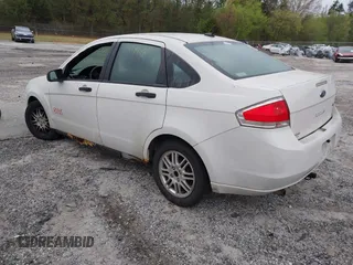 2011 Ford Focus SE with VIN 1FAHP3FN1BW149610, listed as a IAAI auction lot 41959056 with 188,872 mi miles. Bid and sale history available at carsss.com. Image 3.