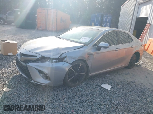 2019 Toyota Camry XSE with VIN 4T1B61HK5KU818351, listed as a IAAI auction lot 41909915 with 179,463 mi miles. Bid and sale history available at carsss.com. Image 19.