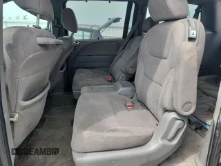 2010 Honda Odyssey EX z VIN 5FNRL3H40AB113165, wystawiony jako Copart lot #59982835 z przebiegiem 206 045 mil mil oraz Nie do naprawy • Non repairable. Historia ofert i sprzedaży dostępna na DreamBid. Obrazek 11.