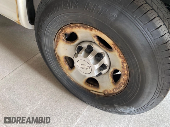 2015 Chevrolet Express Cargo with VIN 1GCWGFCG0F1145334, listed as a IAAI auction lot 42610461 with 143,162 mi miles and . Bid and sale history available at DreamBid. Image 10.