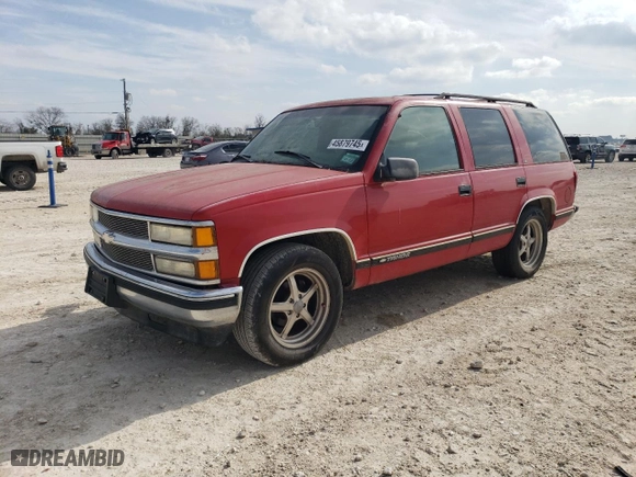 1999 Chevrolet Tahoe with VIN 1GNEC13R7XJ363159, listed as a Copart auction lot 45879745 with 415,963 mi miles and Clean Title. Bid and sale history available at carsss.com. Image 1.