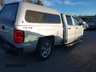 2017 Chevrolet Silverado 1500 Custom with VIN 1GCVKPEC9HZ319996, listed as a IAAI auction lot 41139950 with 1 mi miles. Bid and sale history available at carsss.com. Image 4.