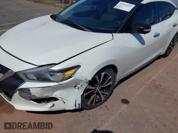 2017 Nissan Maxima SV z VIN 1N4AA6AP8HC446350, wystawiony jako IAAI lot #41852394 z przebiegiem 66 518 mil mil oraz . Historia ofert i sprzedaży dostępna na DreamBid. Obrazek 6.