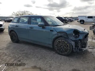 2023 MINI Clubman Cooper S with VIN WMWLV7C09P2S74537, listed as a Copart auction lot 85036844 with 33,361 mi miles and Salvage Title. Bid and sale history available at carsss.com. Image 4.