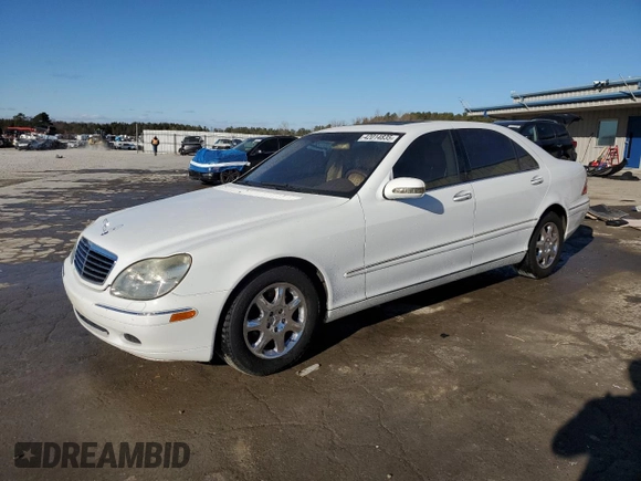 2001 Mercedes-Benz S-Class with VIN WDBNG70J51A188530, listed as a Copart auction lot 42014835 with 0 mi miles and Salvage Title. Bid and sale history available at carsss.com. Image 1.