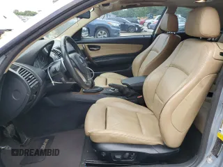 2011 BMW 1 Series 128i с VIN WBAUP9C59BVL90088, выставлен на аукционе Copart как лот 60172155 с пробегом 158 960 миль миль и Чистый • Clean title. История ставок и продаж доступна на DreamBid. Изображение 7.