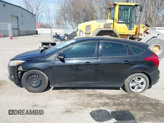 2013 Ford Focus SE with VIN 1FADP3K24DL365417, listed as a IAAI auction lot 41792235 with 187,607 mi miles. Bid and sale history available at carsss.com. Image 14.