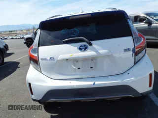 2018 Toyota Prius One with VIN JTDKDTB32J1599890, listed as a IAAI auction lot 42009820 with 57,959 mi miles and . Bid and sale history available at DreamBid. Image 16.