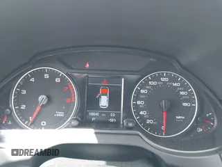 2010 Audi Q5 Premium Plus z VIN WA1LKAFP2AA098178, wystawiony jako IAAI lot #42275676 z przebiegiem 108 640 mil mil oraz . Historia ofert i sprzedaży dostępna na DreamBid. Obrazek 7.